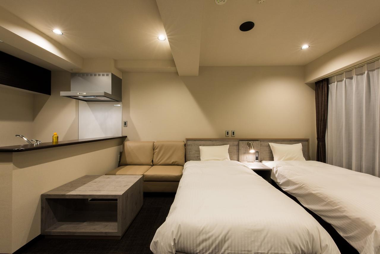 Inova Kanazawa Station Hotel Suite Екстер'єр фото